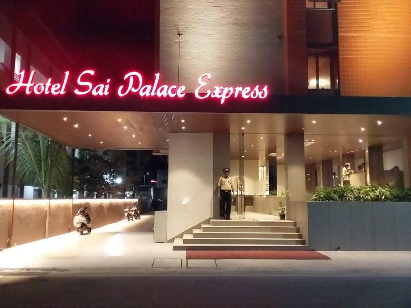 Sai Palace Express Ширді Екстер'єр фото